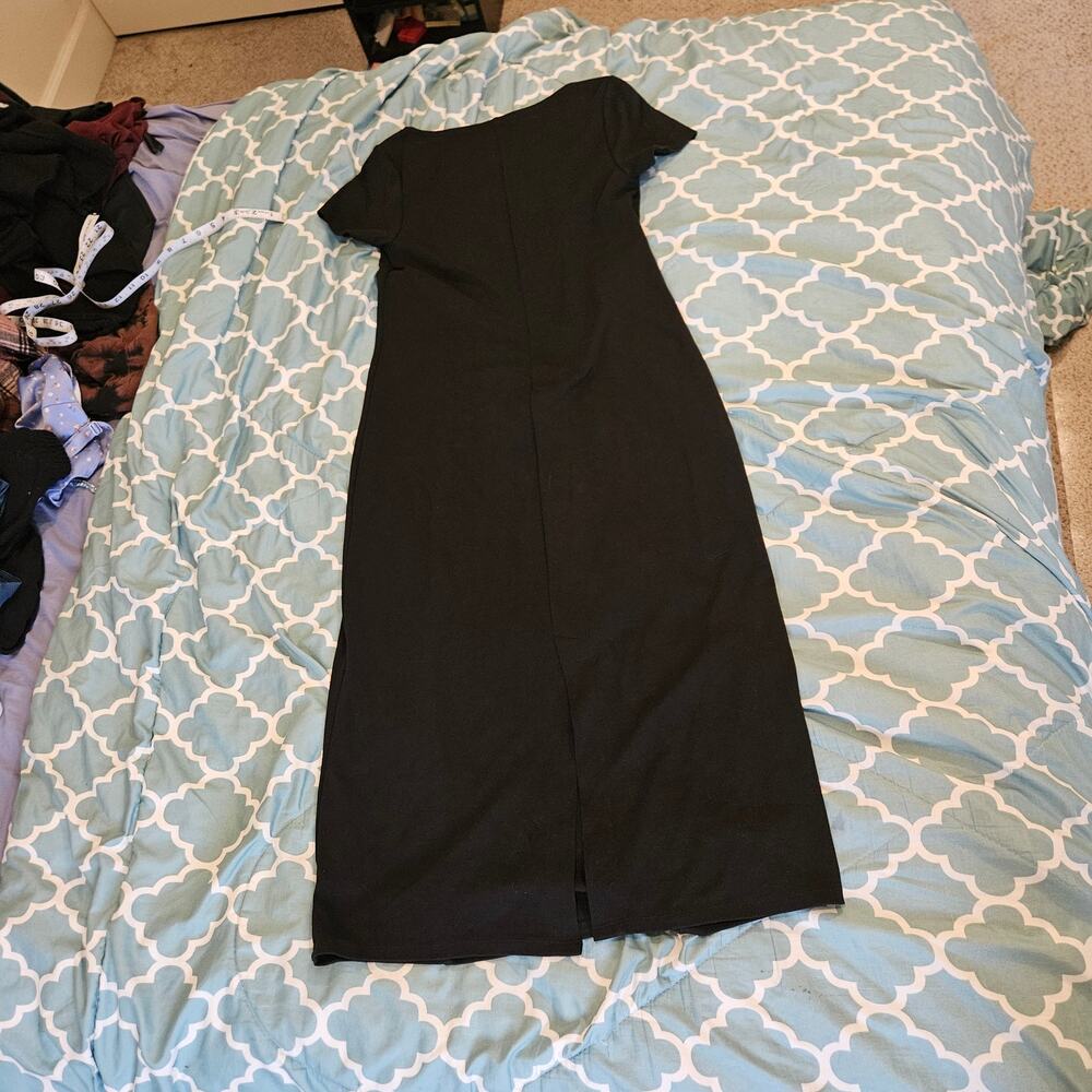 Old Navy Black Midi Dress Womens Medium Short Sleeve Square Neck Sheath - Picture 8 of 8
